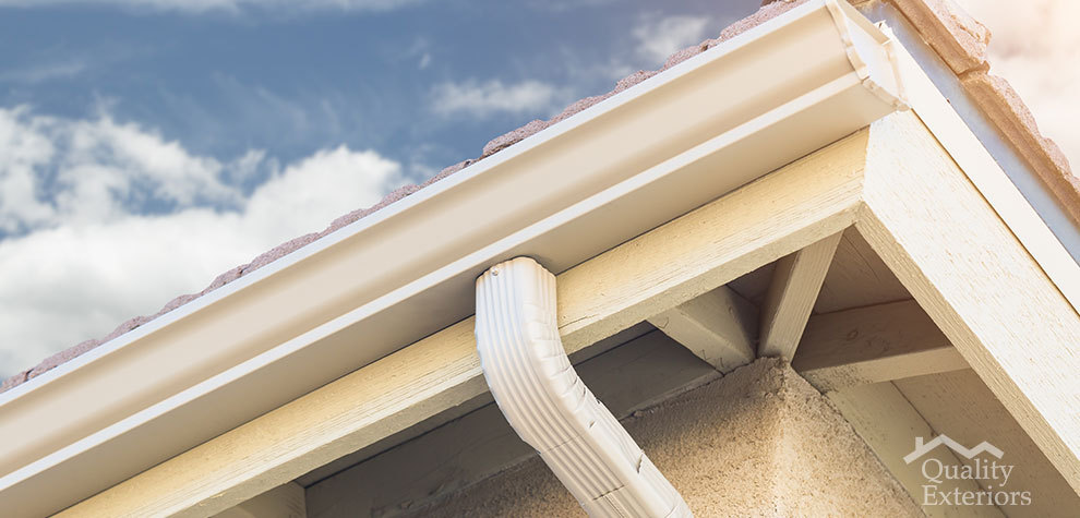 how much do seamless gutters cost